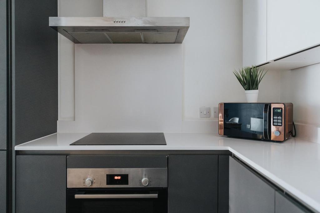 City Living Penthouse Apartment With Parking Manchester Exterior photo